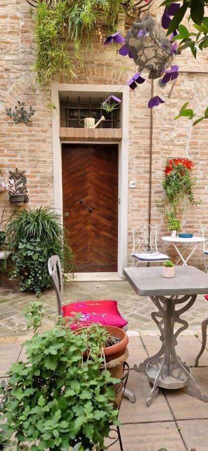 Il Giardino Segreto Lägenhet Ferrara Exteriör bild
